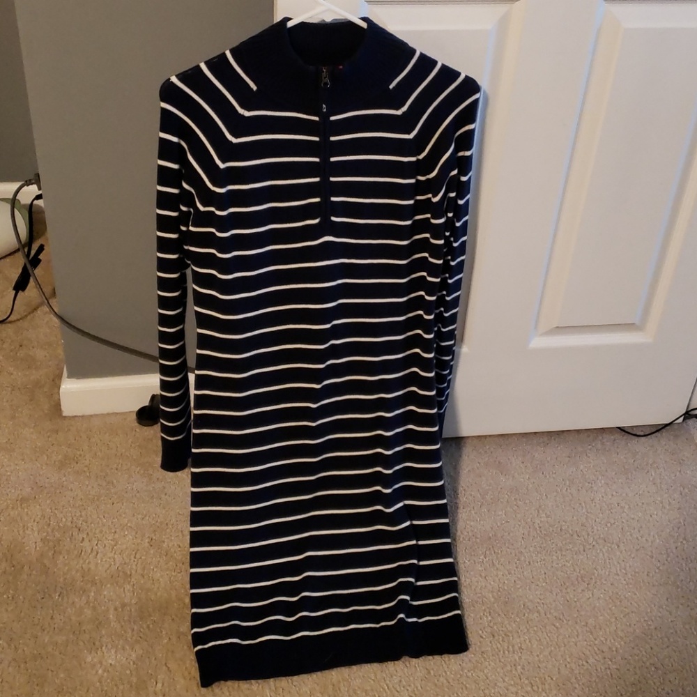 Vineyard Vines sweater dress